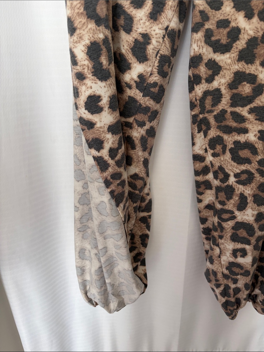 Zenana Leopard Print Harem Pants - Brown Animal Print NWOT - Picture 2 of 3